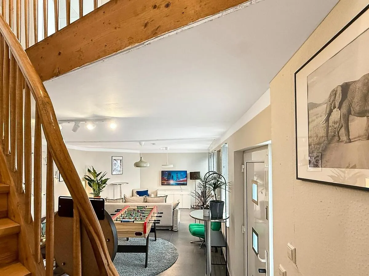 Retreat Games & Patio Villa Stuttgart